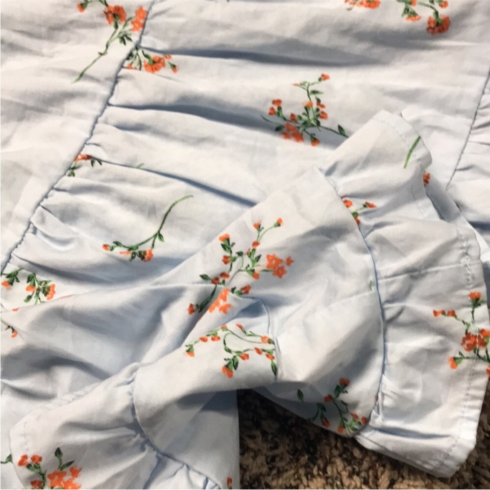 Wild Fable Woman’s Button Front Tiered Romper Light Blue Floral Sz XL | NWT - Picture 8 of 9